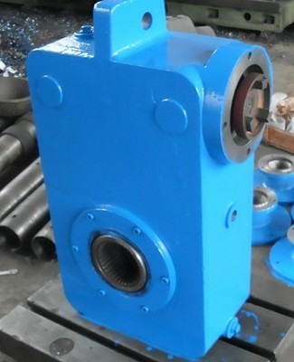 深度解析qs25、qsc25、qc10與qsc12系列減速機 特性、應用與選型指南